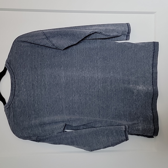 Lucky Brand V-Neck Top - Picture 7 of 7